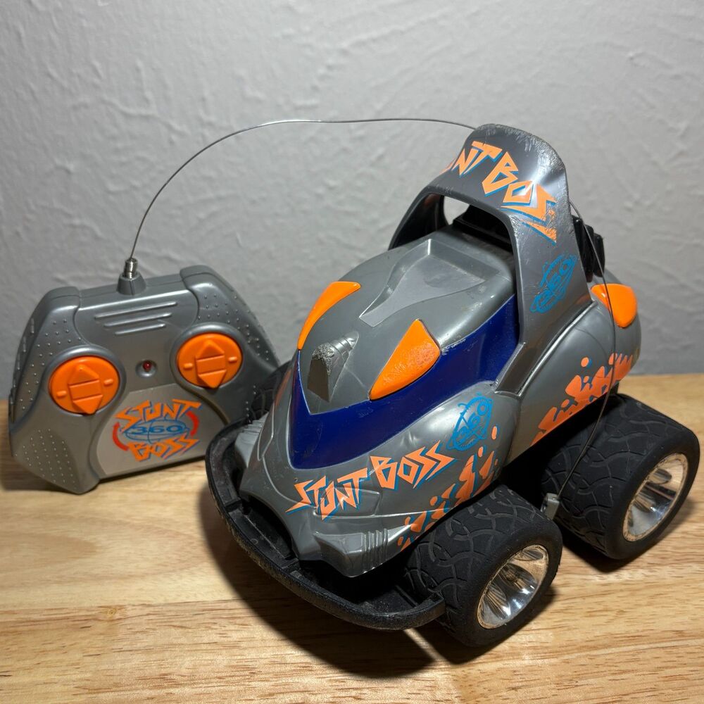 Vintage 1995 Kenner Stunt Boss 360 RC Car w/ Remote Untested Parts Repair